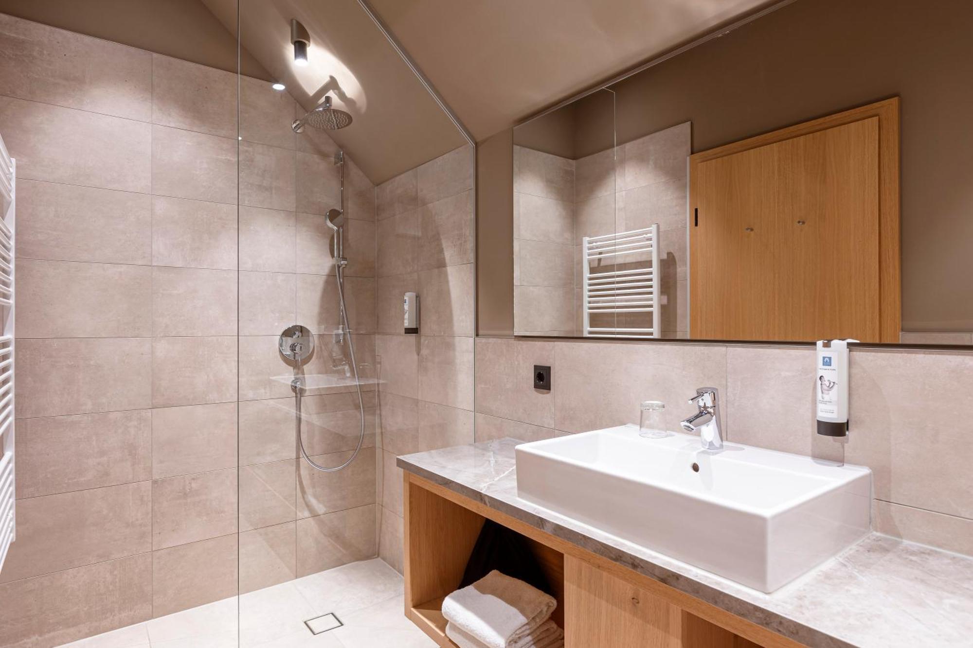 Montafon Suites Schruns By Alps Resorts エクステリア 写真