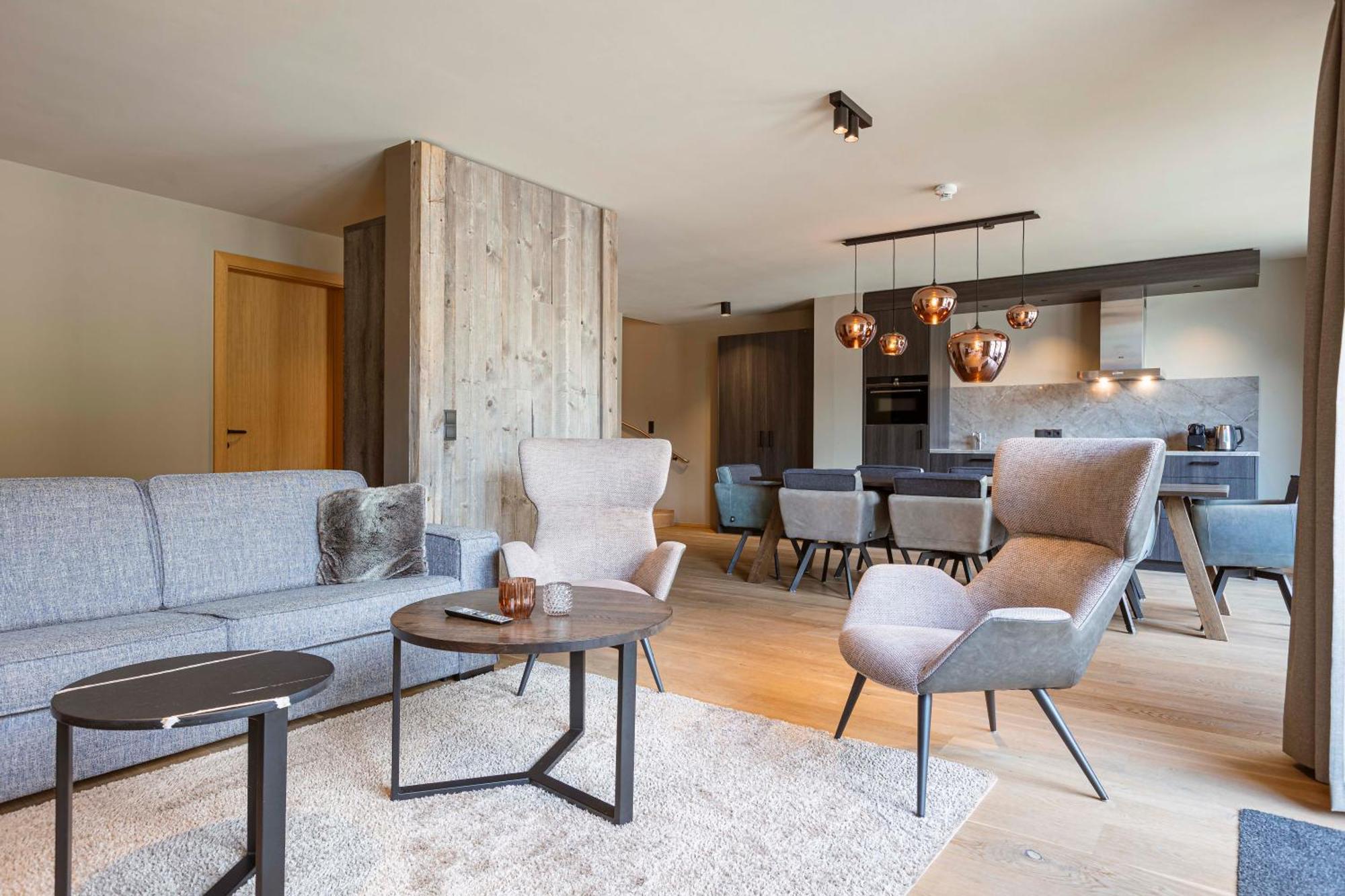 Montafon Suites Schruns By Alps Resorts エクステリア 写真