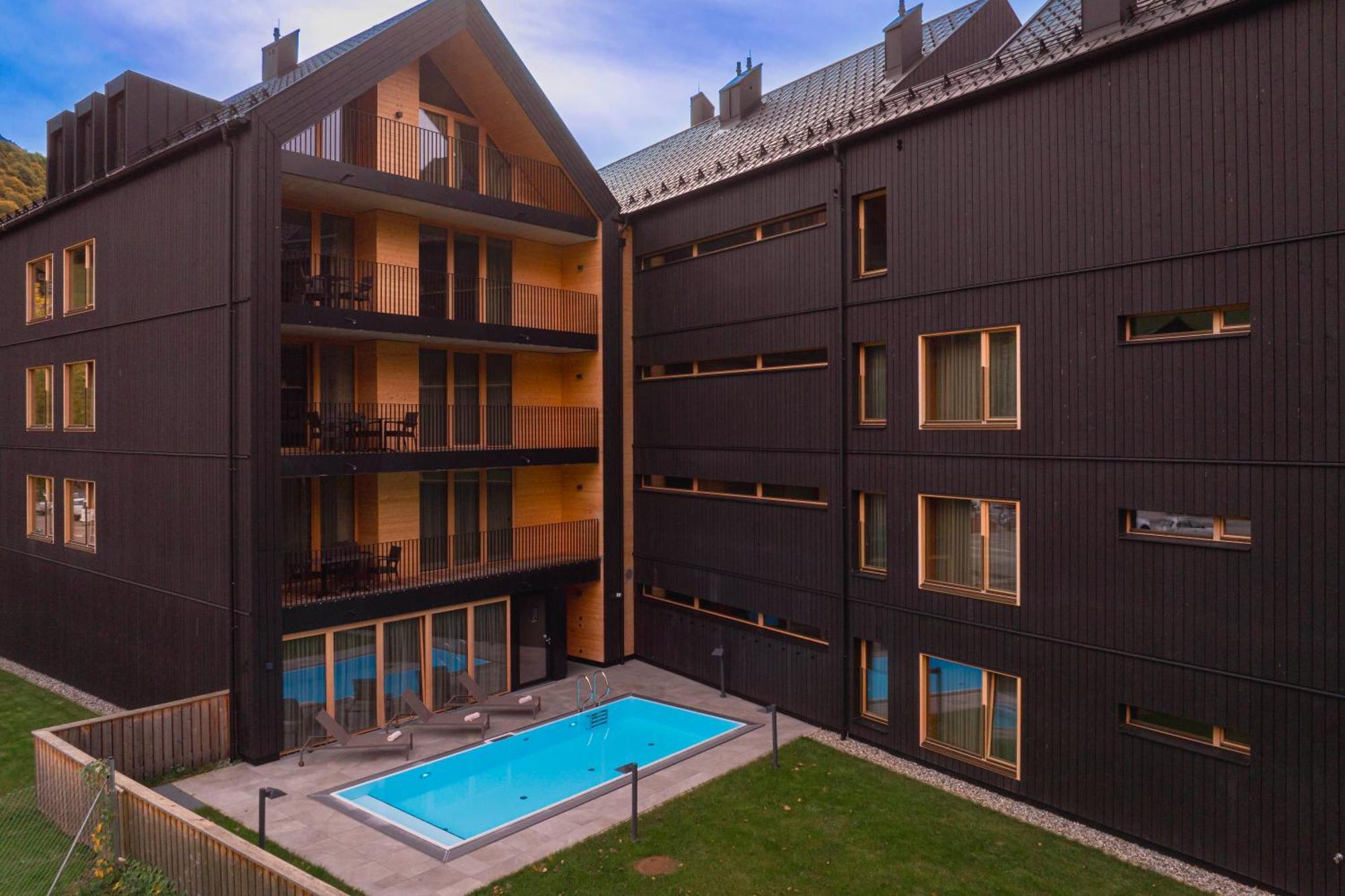 Montafon Suites Schruns By Alps Resorts エクステリア 写真
