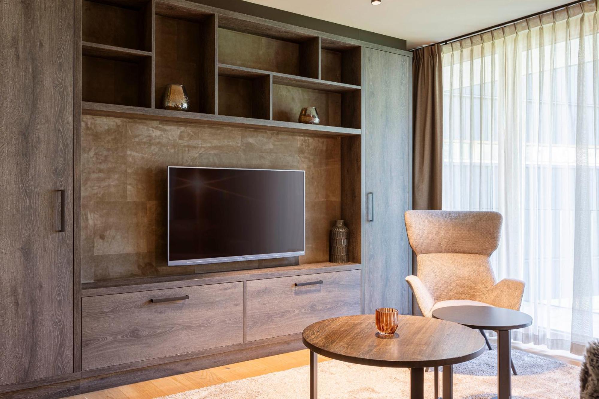 Montafon Suites Schruns By Alps Resorts エクステリア 写真